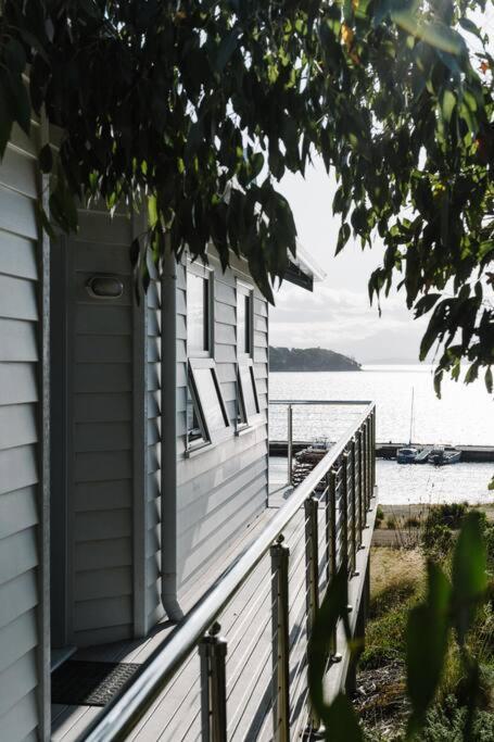 Bed and Breakfast Bruny Boathouse Alonnah Exterior foto